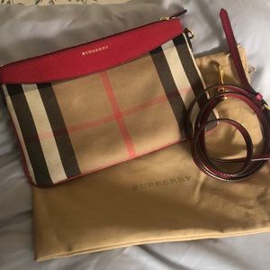 Burberry Peyton House Check & Leather Bag